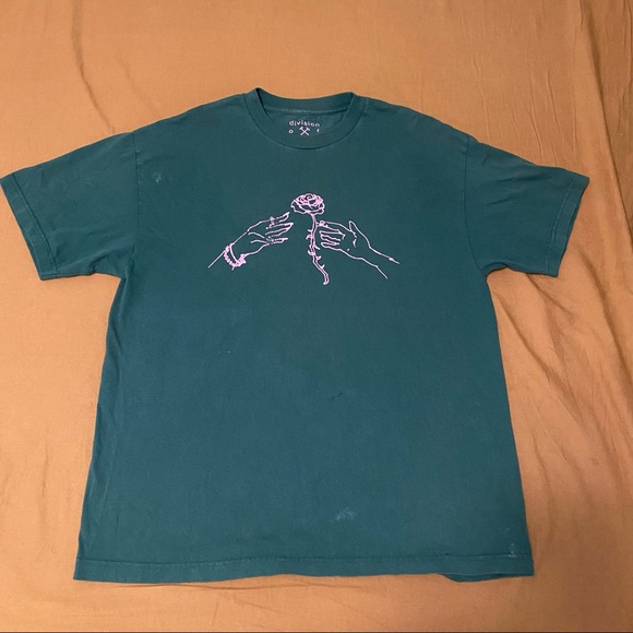 Graphic Tee - Picture 1 of 3